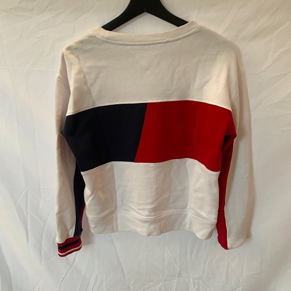 Sweater - Picture 5 of 6